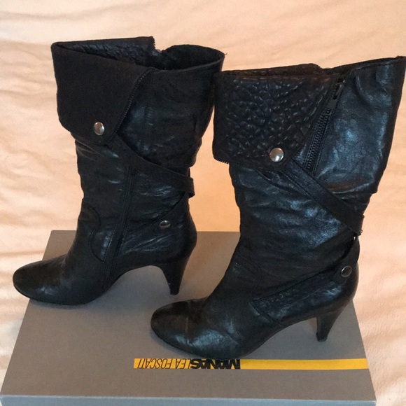 Black leather boot - Picture 8 of 13